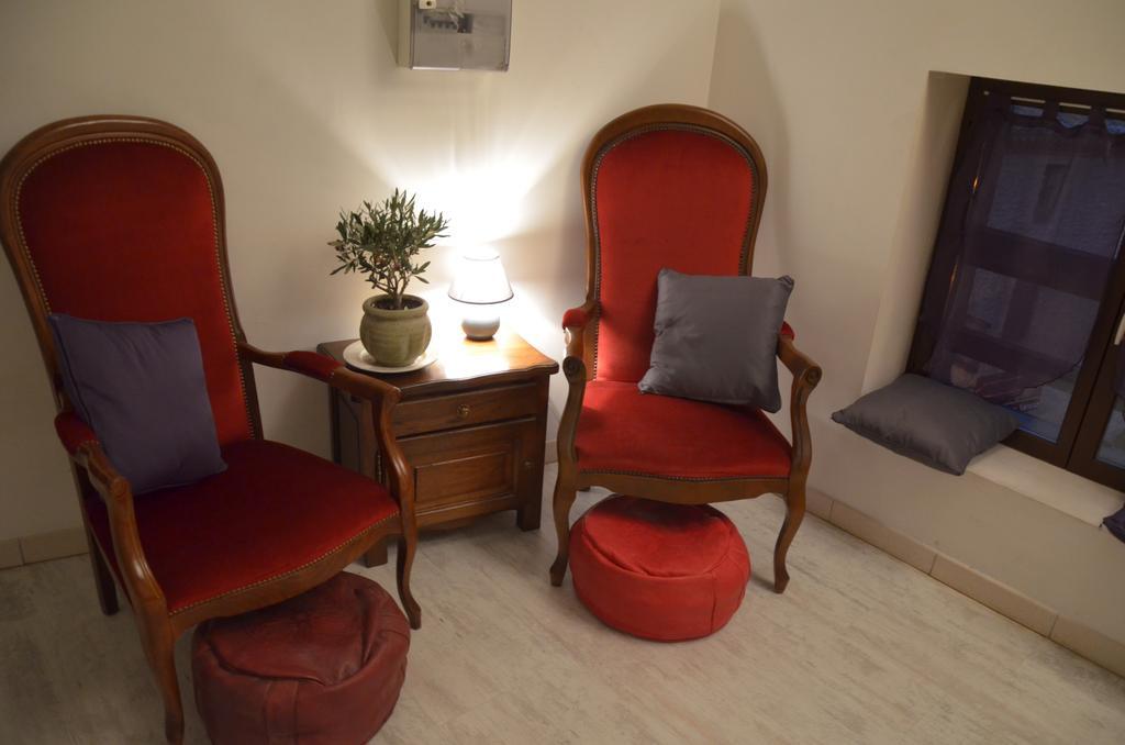 The Chez Toi Hotel Везон ла Ромен Стая снимка